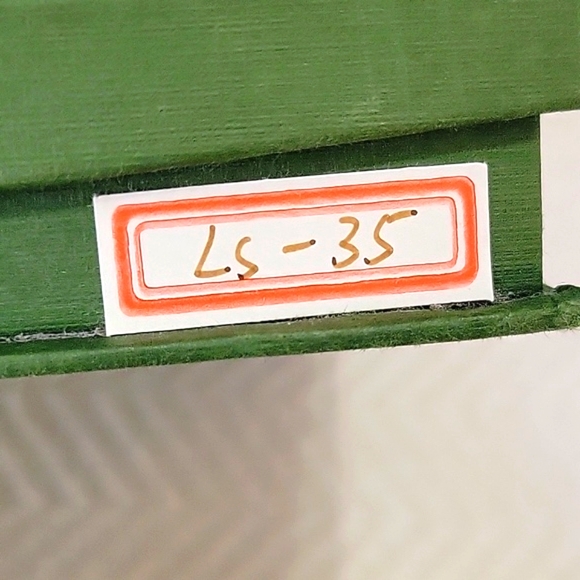 Vintage Livingwood Living Wood Handmade and Painted Lacquered Cross - Picture 9 of 9